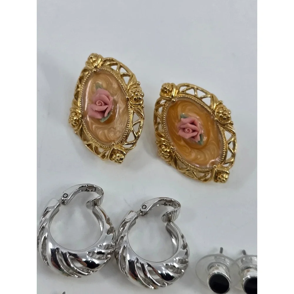 Vintage Costume Earring Lot 9 Pairs Cameo Heart Rhinestone Dangle‎ Clip On Post